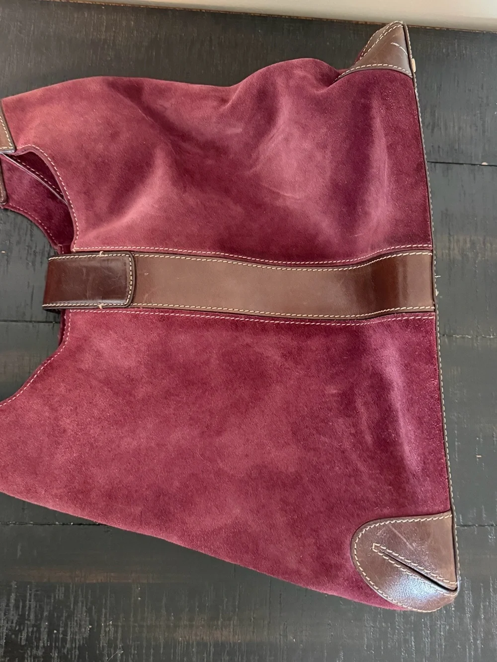 Levenger suede leather hobo tote bag purse burgundy purple classic minimalist